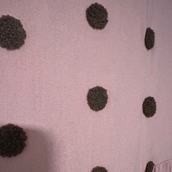 Rust orange colored 3d polka dot top. - Picture 3 of 5